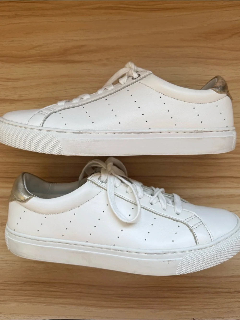 J.Crew Saturday White Leather Sneakers Gold Heel Tab Sz 7.5 Runs Big